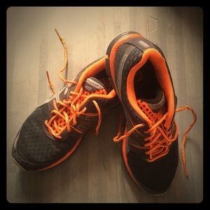 Great Used Condition running shoes • sz 8.5